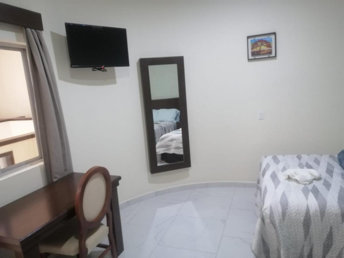 Hotel Mi Hermoso Dolores โดโลเรสฮิดัลโก ภายนอก รูปภาพ
